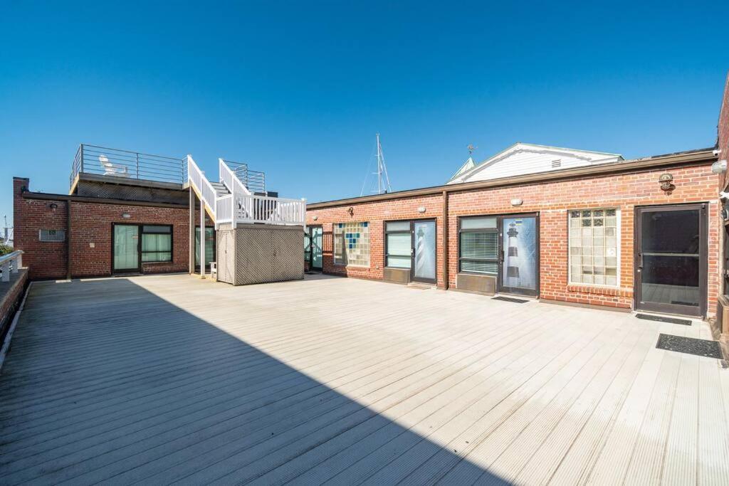 Why Knot Getaway...Rooftop With Waterview! Unit D Beaufort Eksteriør billede